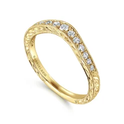 Outlet Gabriel & Co. Provence - Vintage Inspired Curved 14K Yellow Gold Micro Pave Diamond Anniversary Band - 0.25 ct