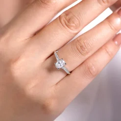 New Gabriel & Co. Reed - Platinum Oval Diamond Engagement Ring