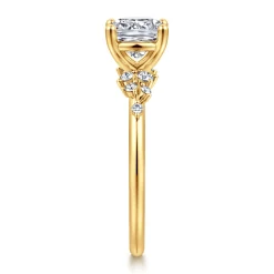 Outlet Gabriel & Co. Reena - 18K Yellow Gold Cushion Cut Diamond Engagement Ring
