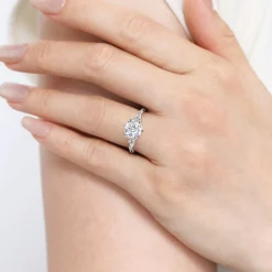 Online Gabriel & Co. Reena - Platinum Round Diamond Engagement Ring
