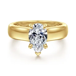 Outlet Gabriel & Co. Reeve - 14K Yellow Gold Pear Shape Diamond Engagement Ring