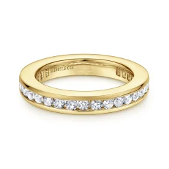 Outlet Gabriel & Co. Remie - 14K Yellow Gold Channel Set Diamond Eternity Band - 0.95 ct