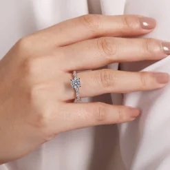 New Gabriel & Co. Sadie - Platinum Round Diamond Engagement Ring