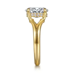 Clearance Gabriel & Co. Sanah - 14K Yellow Gold Split Shank Oval Diamond Engagement Ring