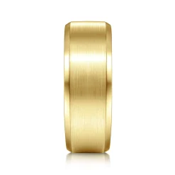Best Gabriel & Co. Sebastian - 14K Yellow Gold 8mm - Satin Finish Men's Wedding Band with Beveled Edge