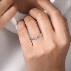 Online Gabriel & Co. Soire - Curved 14K White Gold Shared Prong Diamond Wedding Band - 0.5 ct
