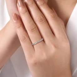 Discount Gabriel & Co. Sorrento - Platinum Shared Prong Set Diamond Wedding Band - 0.5 ct