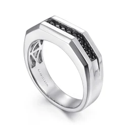 Outlet Gabriel & Co. 925 Sterling Silver and Black Spinel Band