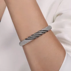 Best Gabriel & Co. 925 Sterling Silver Black Spinel Bangle