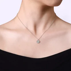 Outlet Gabriel & Co. 925 Sterling Silver Diamond Heart Pendant Necklace-Bujukan