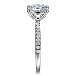 Sale Gabriel & Co. Twain - Platinum Oval Diamond Engagement Ring