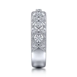 Discount Gabriel & Co. Vintage 14K White Gold Diamond Ring