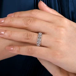 Discount Gabriel & Co. Vintage 14K White Gold Diamond Ring