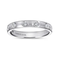 Clearance Gabriel & Co. Vitoria - 14K White Gold Flush Set Round 7 Stone Diamond Anniversary Band - 0.17 ct