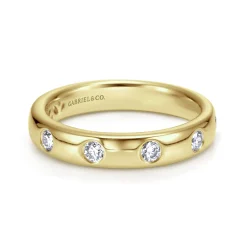 Online Gabriel & Co. Vitoria - 14K Yellow Gold Flush Set 7 Stone Diamond Anniversary Band - 0.3 ct